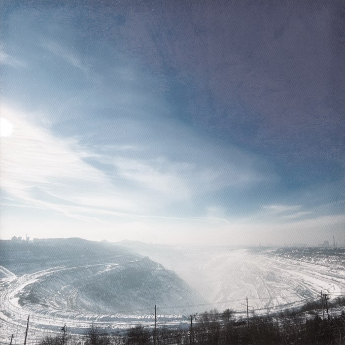 Photograph by @samxmas, shot with Lumière + A-Type Plate