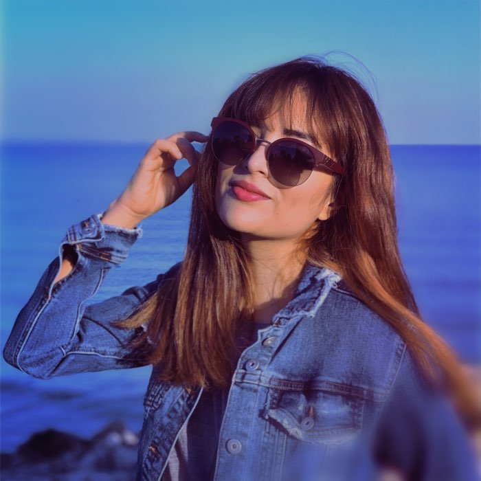 Photograph by @Rafael, shot with Chivas + Ringmaster 71 + Glow Pop