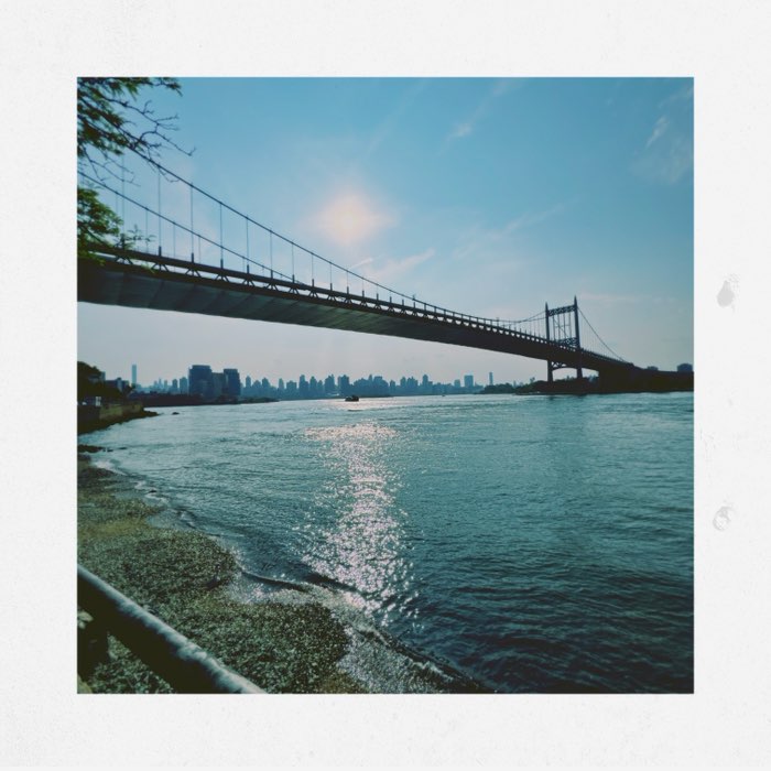 Photograph by @1979us, shot with Bream + Emilio