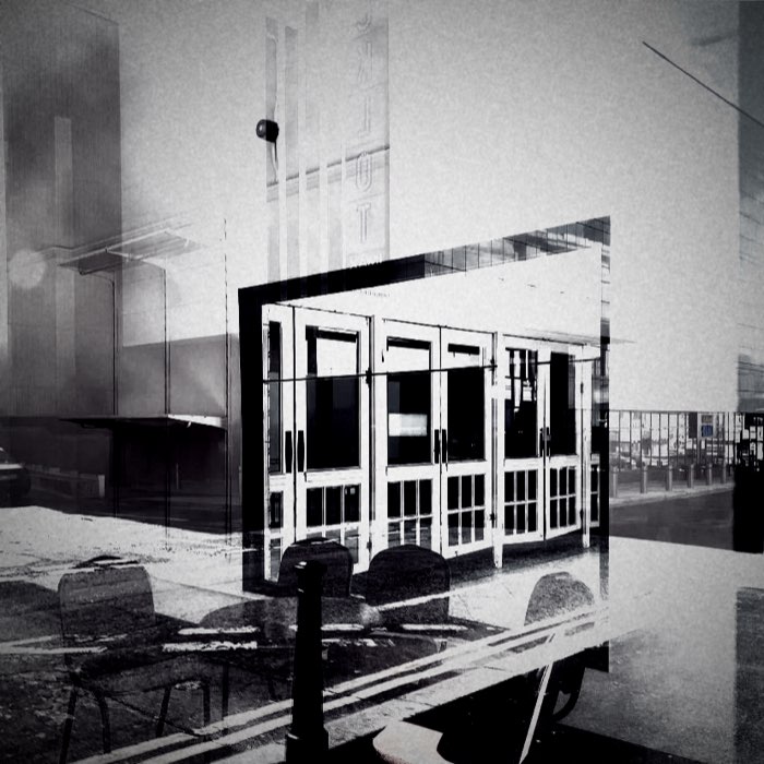 Photograph by @Pearl, shot with Stephen F76 + Butler 1814