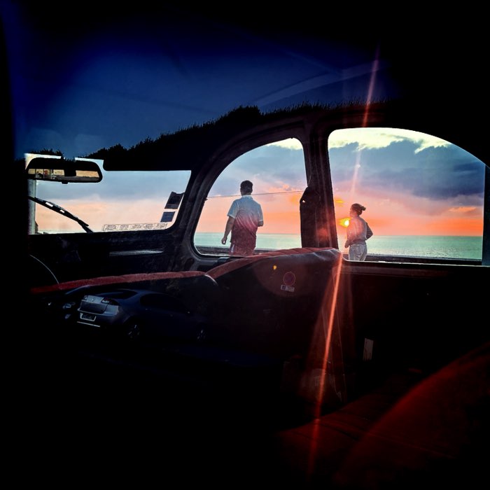 Photograph by @Anitaelle, shot with Scotty P + Jolly Rainbo 2X + Thalia