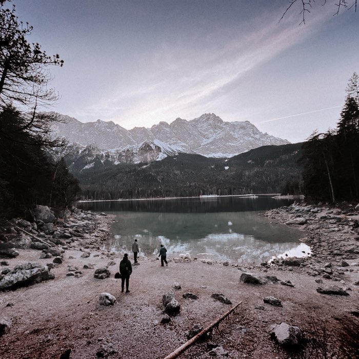Photograph by @jcmochnick4761, shot with Chao-Tang + Wanli UFO + Juicy Orange Gel
