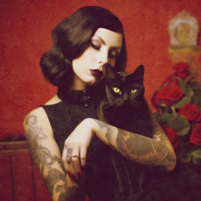 Photograph by @Aemilius, shot with Charles A + Brunswick 9