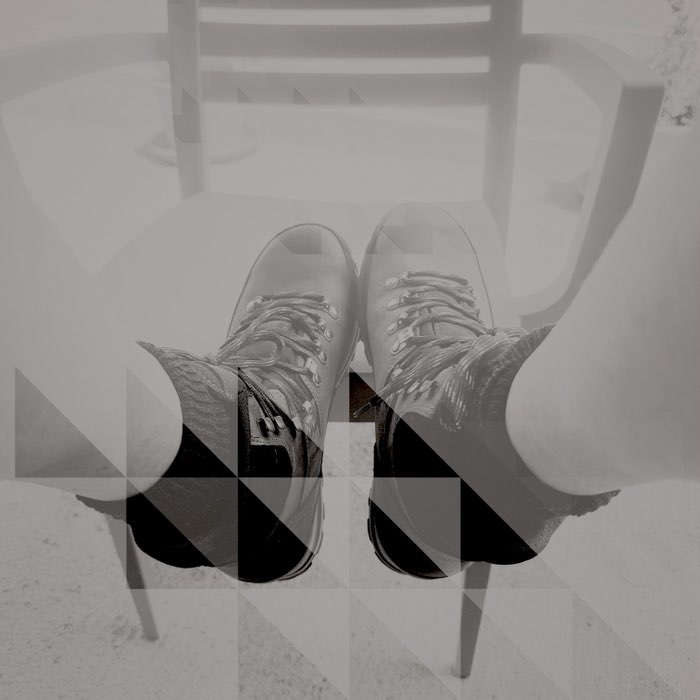 Photograph by @amld, shot with Erie GL + Arjan BW + Triad Gel