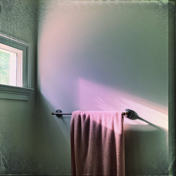 Photograph by @garfinkel, shot with Kaimal Mark III + Glow Pop + Singa 65