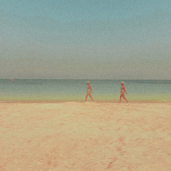 Photograph by @Candice2, shot with Yoshino + Juicy Orange Gel + Sponza 16