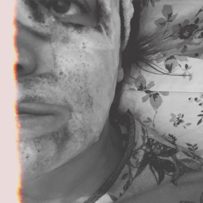 Photograph by @Silvia, shot with Marshall + Leprechaun Tears Gel + Poncey BW