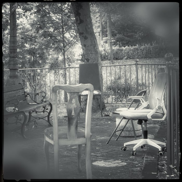 Photograph by @NekoneKo, shot with Chivas + BlacKeys IR + Sabor