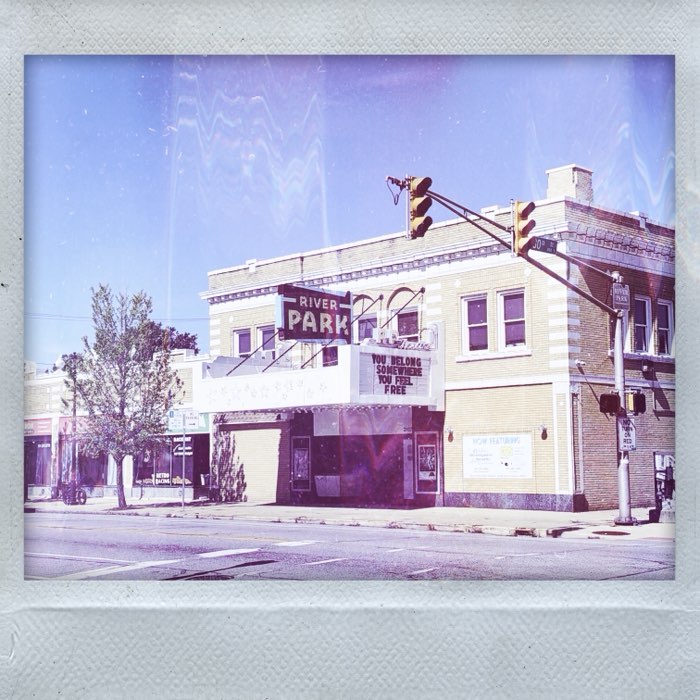 Photograph by @JamppaFL, shot with Bettie XL + Figueroa + Purple Raindrops Gel