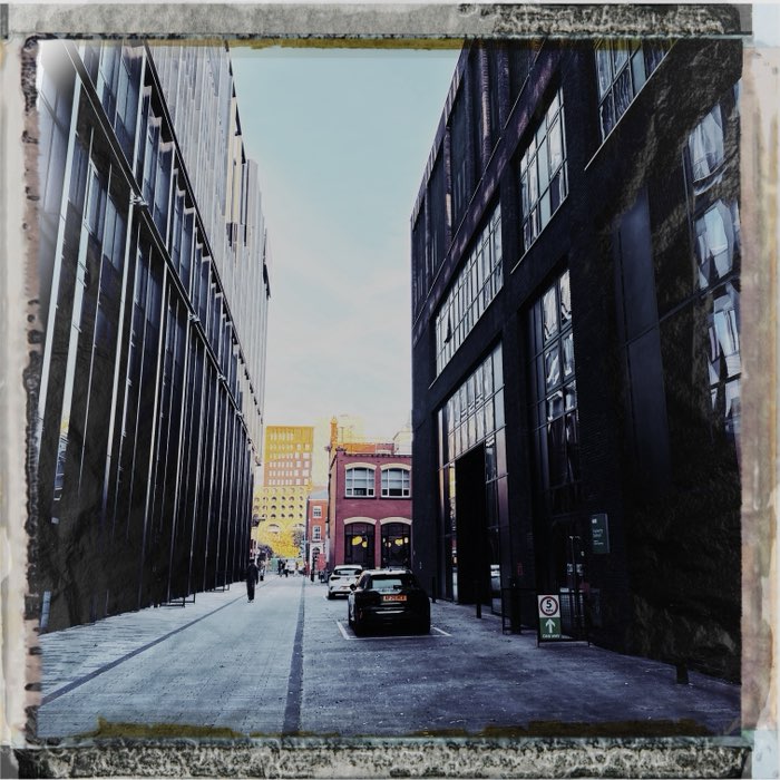 Photograph by @OttoSnap, shot with Peale + Type 10 Pack
