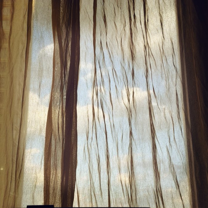 Photograph by @Yhzn, shot with Lucas + Jolly Rainbo 2X