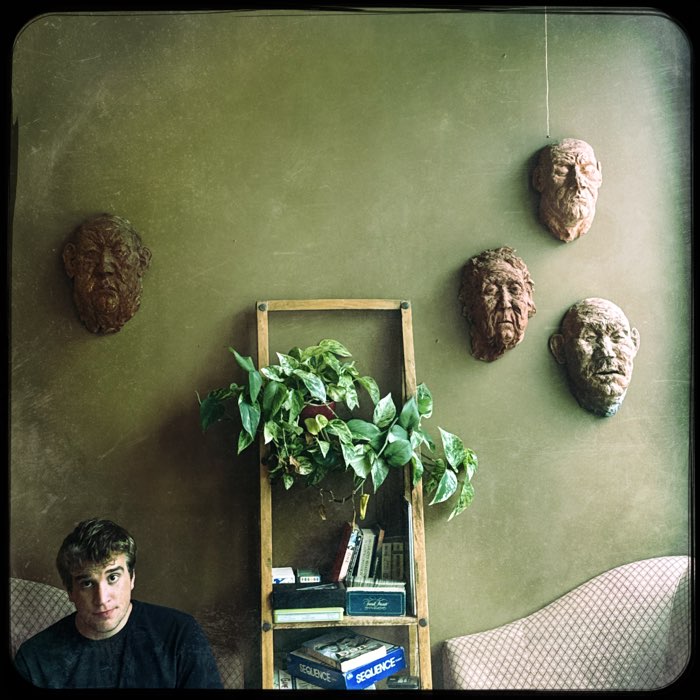 Photograph by @Ruddy, shot with Ruddy + Love 81