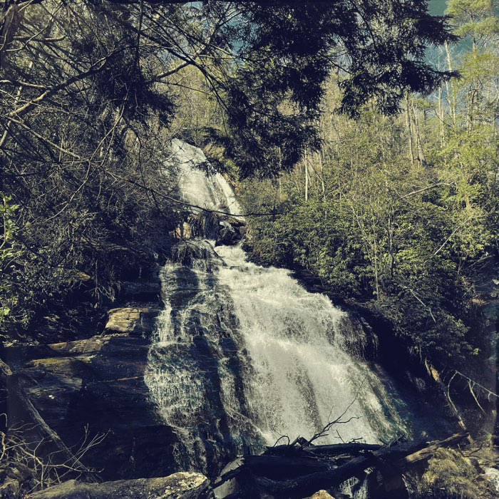 Photograph by @DustinArmstrong, shot with Ranger 66 + Lone Star Uno