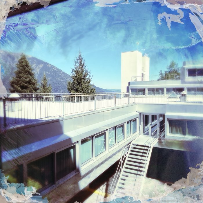 Photograph by @Aemilius, shot with Chan + Kowloon 1839