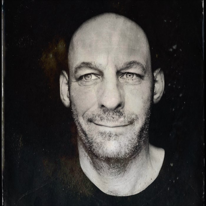 Photograph by @RiviereOlivier