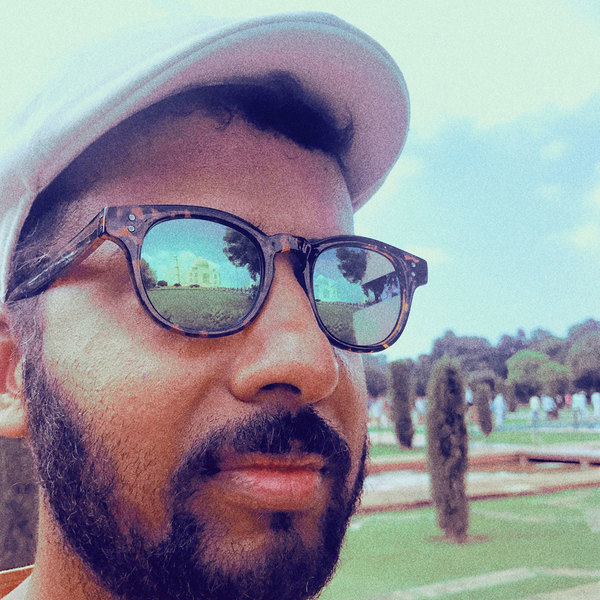 A photograph shot with the Agra combo