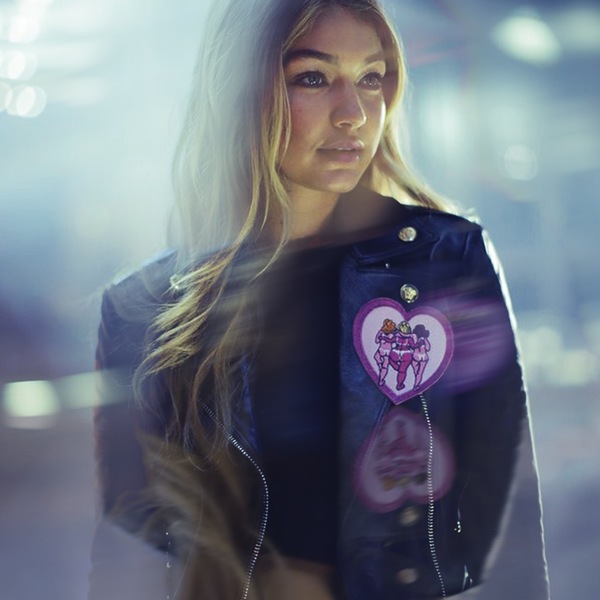 A photograph shot with the Fashion combo