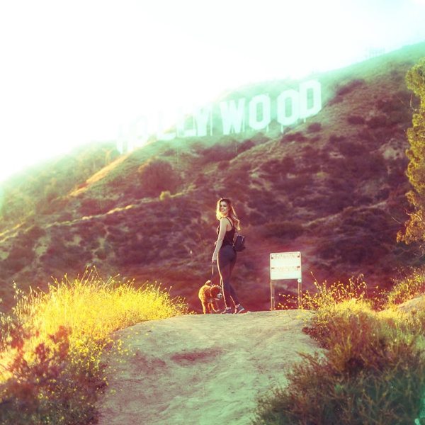 A photograph shot with the Glam-o-rama combo