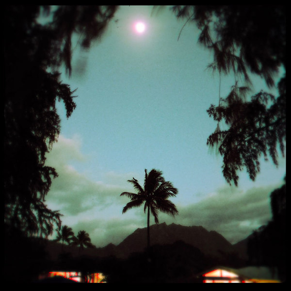 A photograph shot with the Hanalei combo