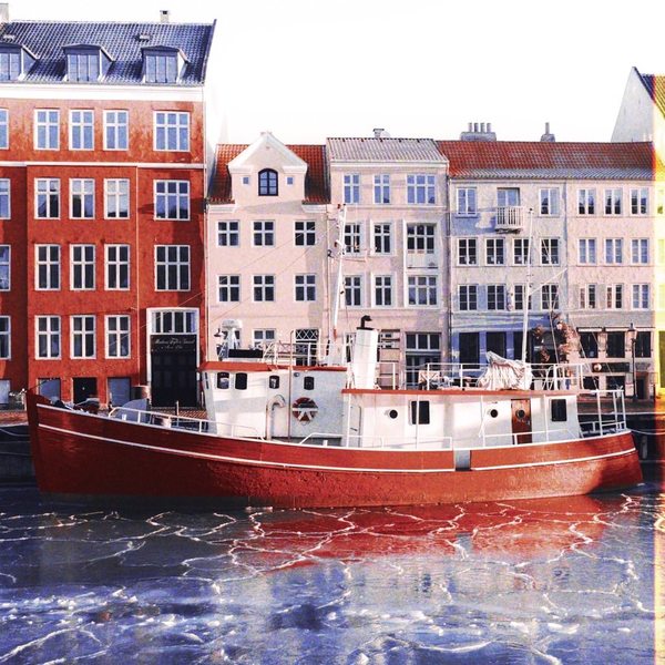 A photograph shot with the Nørrebro combo
