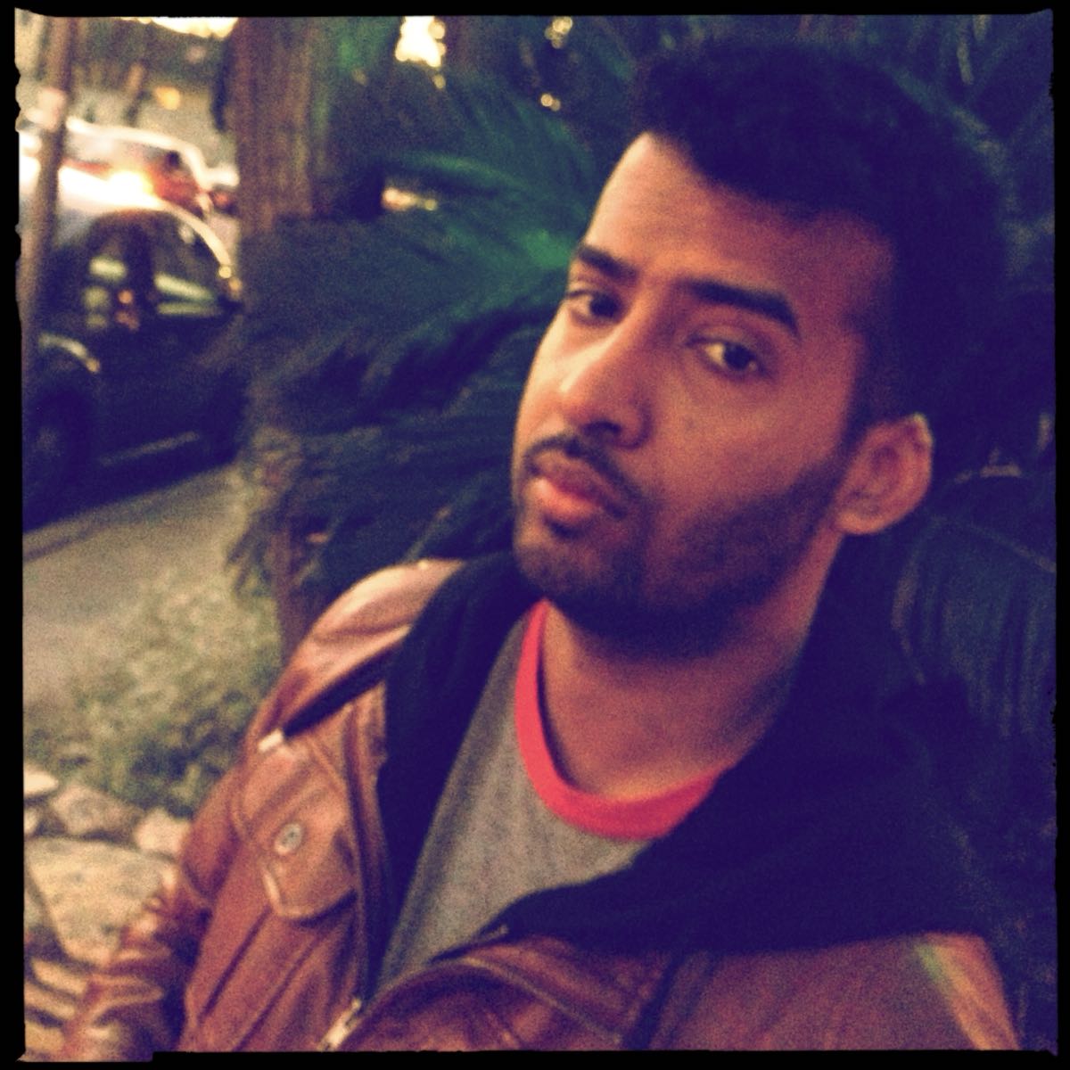 A photograph shot with the Portrait combo