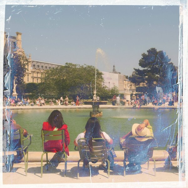 A photograph shot with the Saint-Germain combo