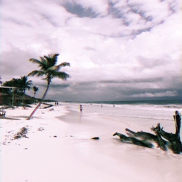 A photograph shot with the Tulum combo