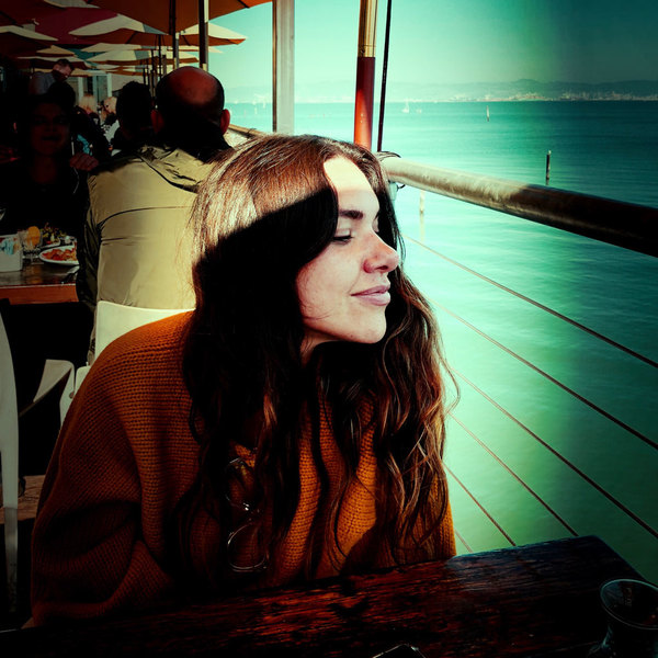A photograph shot with the Valparaíso combo