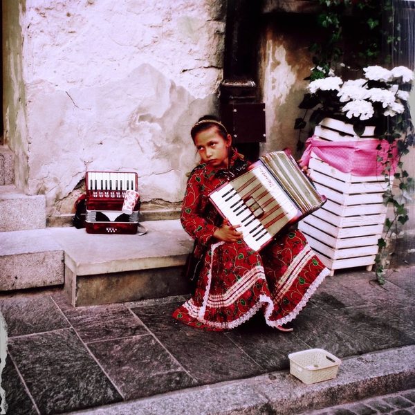 A photograph shot with the Warsaw combo